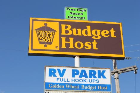 Enjoy a relaxing stay at Budget Host Golden Wheat Motel near Junction City, KS